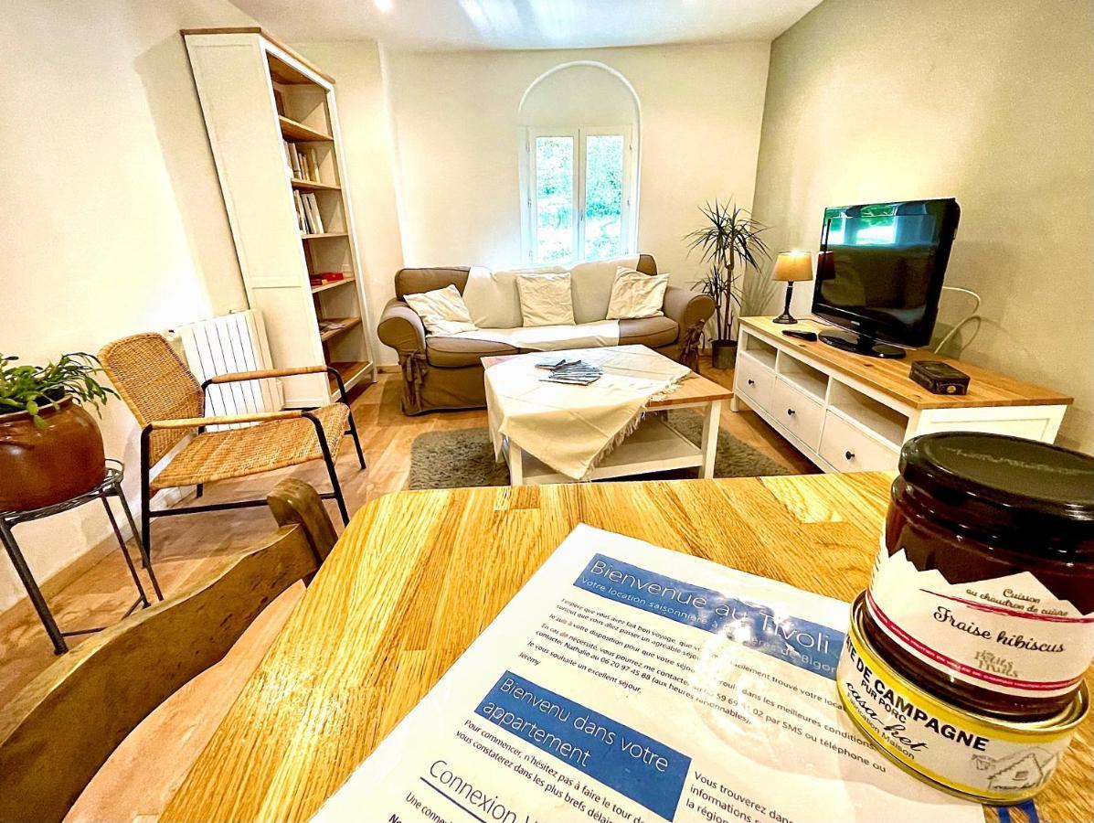 Apartmán Le Tivoli Bagnères-de-Bigorre Exteriér fotografie