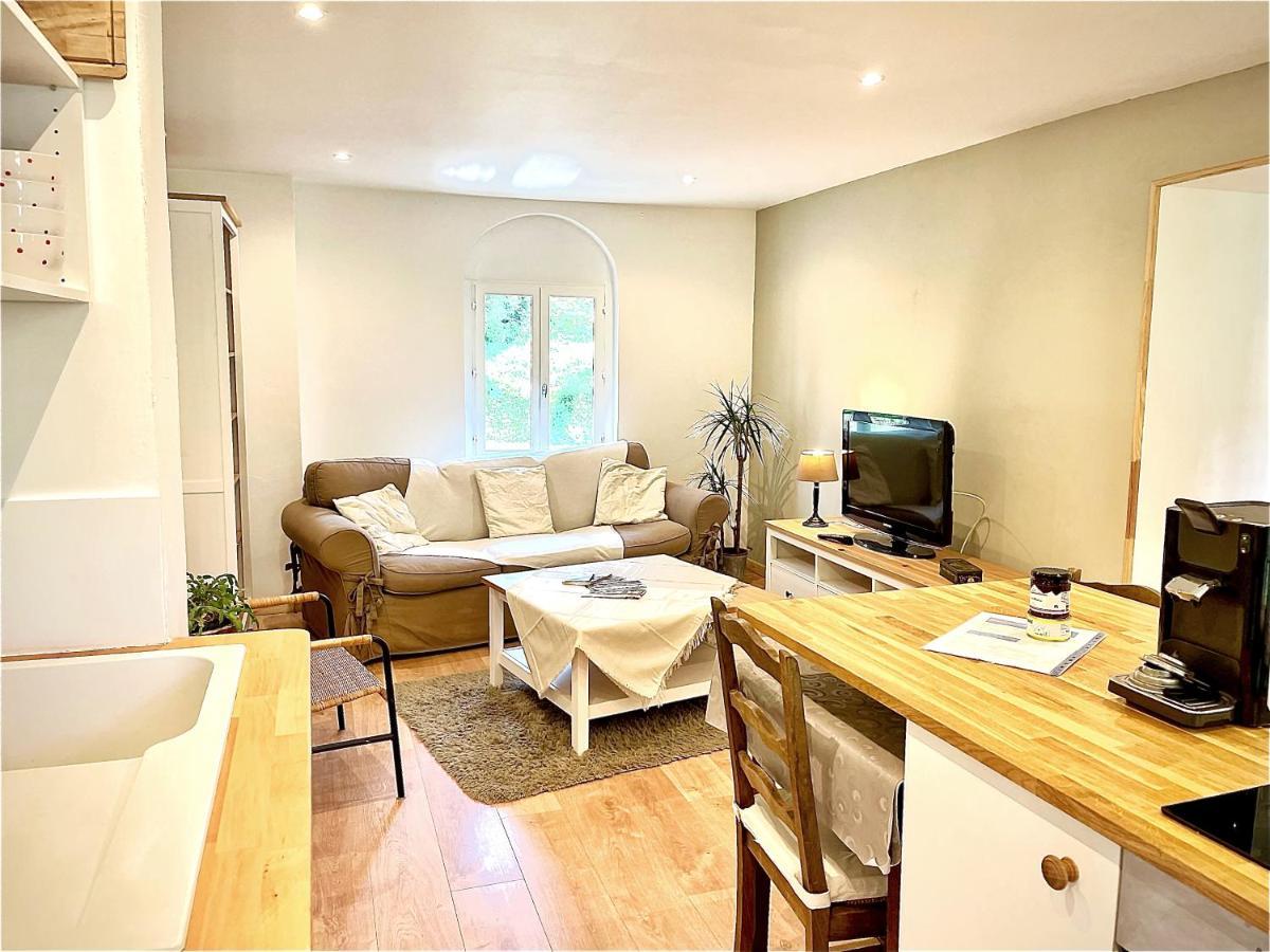 Apartmán Le Tivoli Bagnères-de-Bigorre Exteriér fotografie