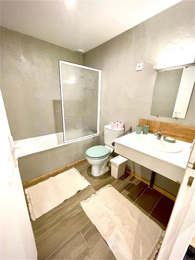 Apartmán Le Tivoli Bagnères-de-Bigorre Exteriér fotografie